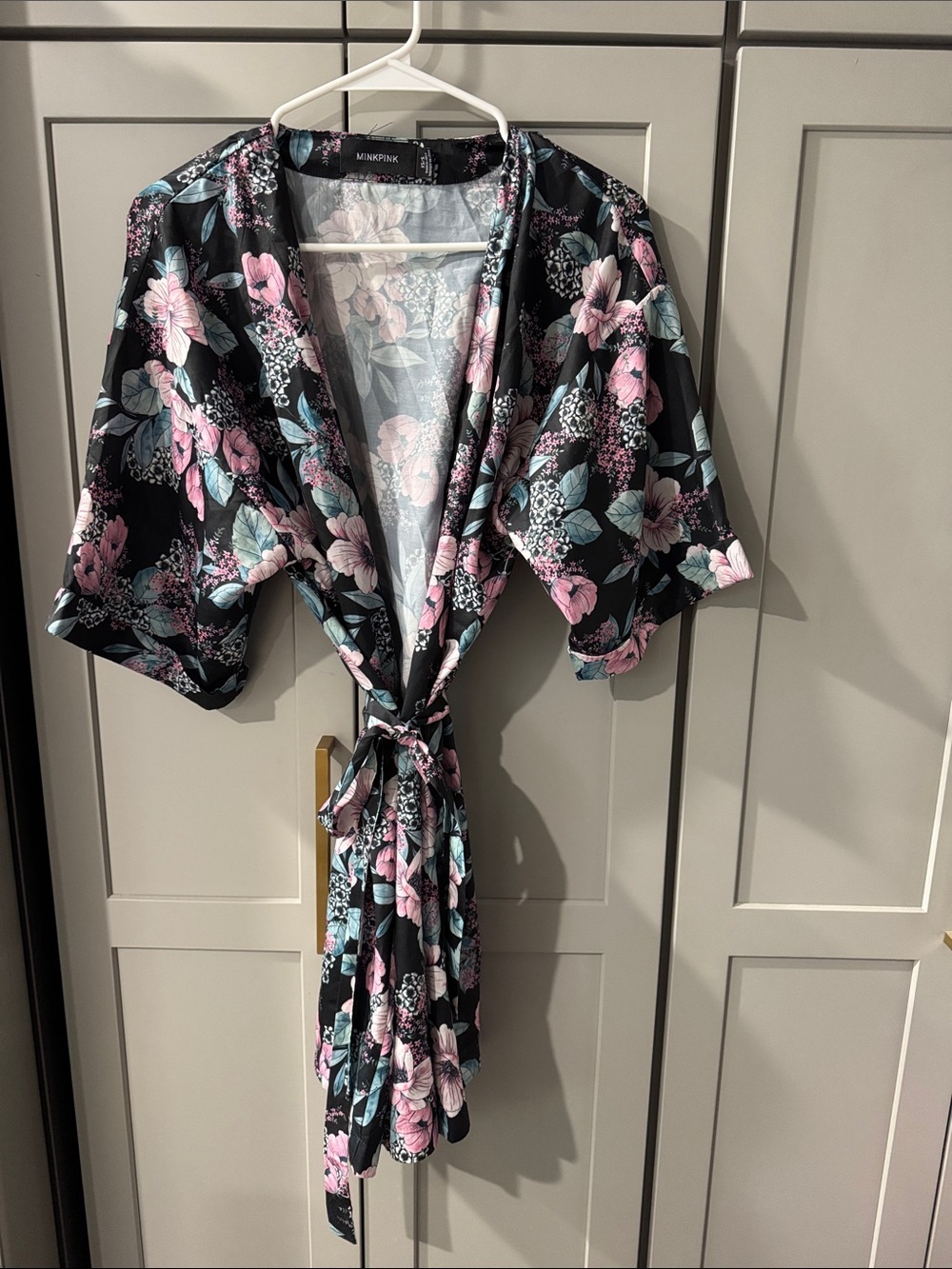 Mink pink floral robe short XS/S